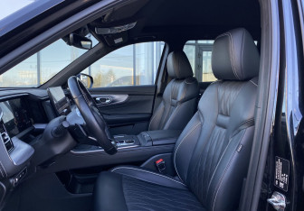 Подержанный автомобиль GAC GS8 2023 года (22 фото)