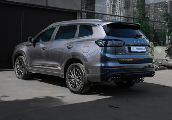 Подержанный автомобиль Chery Tiggo 8 Pro Max 2022 года (6 фото)