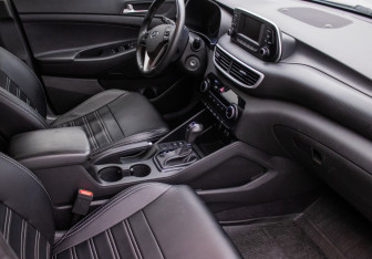 Подержанный автомобиль Hyundai Tucson 2020 года (9 фото)