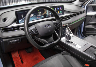 Подержанный автомобиль Chery Tiggo 7 Pro Max 2023 года (16 фото)