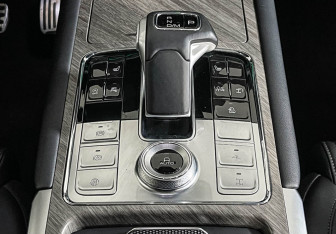 Подержанный автомобиль Tank 500 2023 года (14 фото)