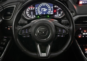 Подержанный автомобиль Mazda CX-9 2021 года (20 фото)