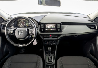 Подержанный автомобиль Skoda Rapid Liftback 2021 года (14 фото)