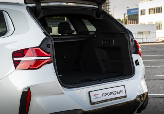 Подержанный автомобиль BMW X3 2025 года (33 фото)