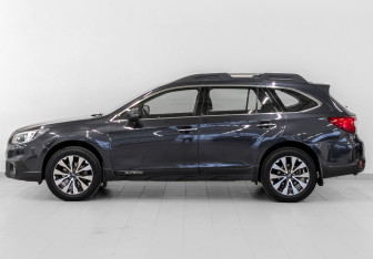 Подержанный автомобиль Subaru Outback Wagon 2015 года (8 фото)