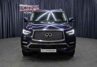 Подержанный автомобиль Infiniti QX80 2018 года (2 фото)