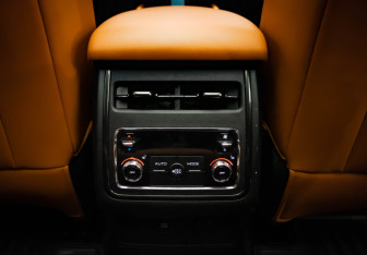 Подержанный автомобиль Haval H9 2024 года (31 фото)