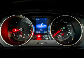 Подержанный автомобиль Volkswagen Tiguan 2017 года (13 фото)