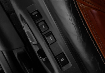 Подержанный автомобиль Volvo S60 2014 года (15 фото)