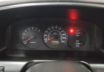 Подержанный автомобиль Kia Spectra Sedan 2007 года (16 фото)
