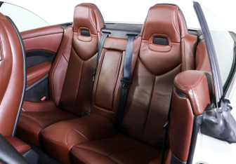 Подержанный автомобиль Peugeot 308 Convertible 2009 года (12 фото)