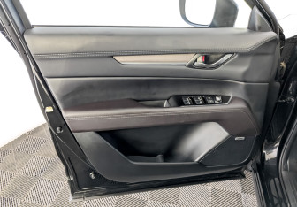 Подержанный автомобиль Mazda CX-5 2019 года (19 фото)