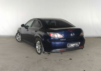Подержанный автомобиль Mazda 6 Sedan 2010 года (4 фото)