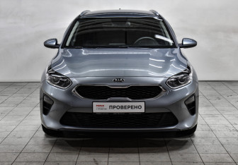 Подержанный автомобиль Kia Ceed Wagon 2019 года (2 фото)