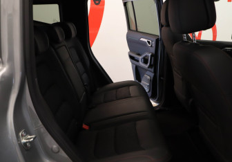 Подержанный автомобиль Jetour T2 2024 года (22 фото)