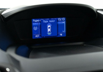 Подержанный автомобиль Ford Kuga 2016 года (13 фото)