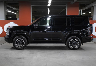 Подержанный автомобиль Haval H9 2024 года (8 фото)