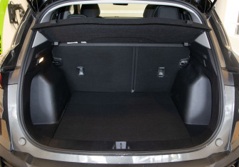 Подержанный автомобиль Geely Coolray 2023 года (33 фото)