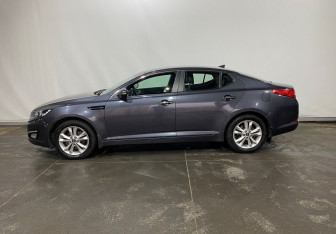 Подержанный автомобиль Kia Optima Sedan 2013 года (8 фото)