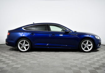 Подержанный автомобиль Audi A5 Liftback 2018 года (4 фото)