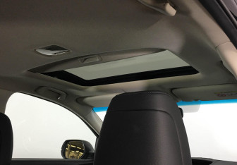 Подержанный автомобиль Honda CR-V 2013 года (12 фото)