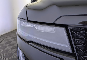Подержанный автомобиль Cadillac Escalade Suv 2022 года (11 фото)