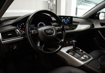 Подержанный автомобиль Audi A6 Sedan 2016 года (7 фото)