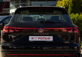 Новый Volkswagen Touareg 2025 (10 фото)