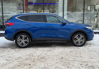 Подержанный автомобиль Haval F7 2022 года (4 фото)