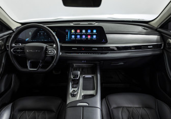 Подержанный автомобиль Chery Arrizo 8 2023 года (11 фото)