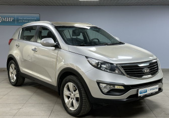 Подержанный автомобиль Kia Sportage 2013 года (3 фото)