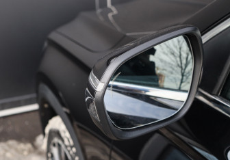 Подержанный автомобиль Geely Monjaro 2025 года (16 фото)