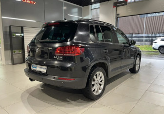 Подержанный автомобиль Volkswagen Tiguan 2014 года (4 фото)