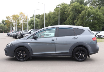 Подержанный автомобиль SEAT Altea 2012 года (8 фото)