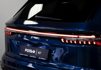 Подержанный автомобиль Geely Monjaro 2023 года (28 фото)