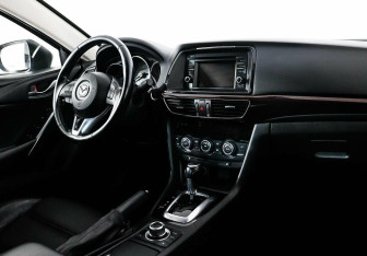 Подержанный автомобиль Mazda 6 Sedan 2013 года (5 фото)