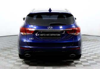 Подержанный автомобиль Hyundai i40 Wagon 2019 года (6 фото)