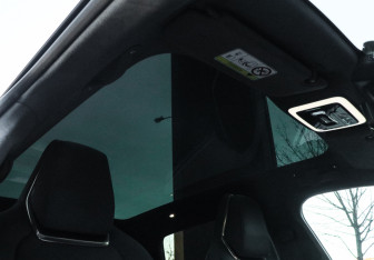 Подержанный автомобиль Zeekr X 2023 года (11 фото)