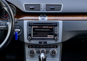 Подержанный автомобиль Volkswagen Passat CC 2012 года (12 фото)