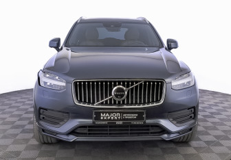 Подержанный автомобиль Volvo XC90 2021 года (2 фото)