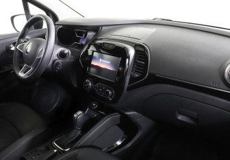 Подержанный автомобиль Renault Kaptur 2021 года (5 фото)