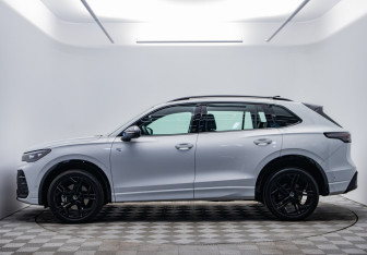 Подержанный автомобиль Volkswagen Tiguan 2025 года (2 фото)