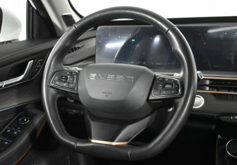 Подержанный автомобиль Exeed LX 2022 года (11 фото)