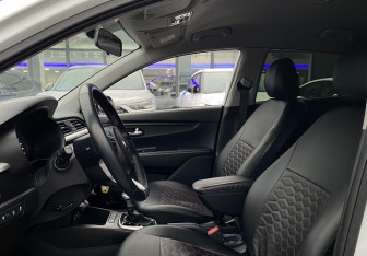 Подержанный автомобиль Kia Rio Sedan 2020 года (22 фото)