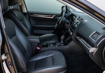 Подержанный автомобиль Subaru Outback Wagon 2017 года (11 фото)