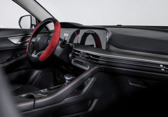 Подержанный автомобиль Changan CS35PLUS 2023 года (9 фото)