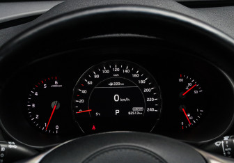 Подержанный автомобиль Kia Sorento 2019 года (37 фото)