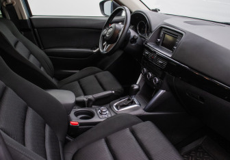 Подержанный автомобиль Mazda CX-5 2014 года (9 фото)