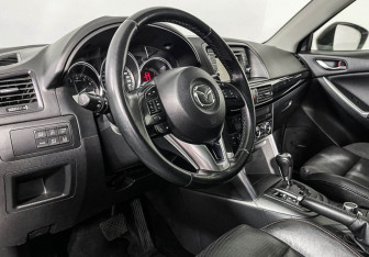 Подержанный автомобиль Mazda CX-5 2013 года (13 фото)