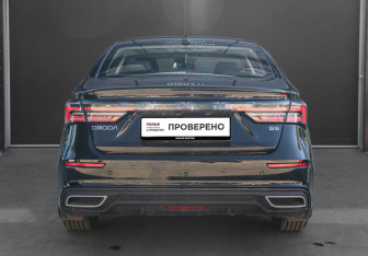 Подержанный автомобиль Omoda S5 2023 года (5 фото)